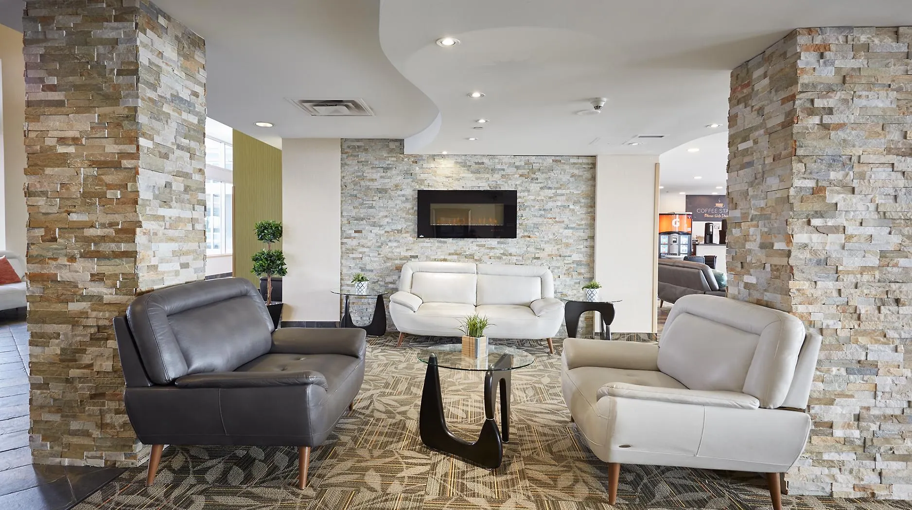 The Oakes Hotel Overlooking The Falls Niagarawatervallen