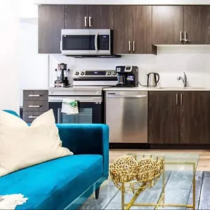 Entire Luxury 6mins To Falls, Free Parking Niagara Falls